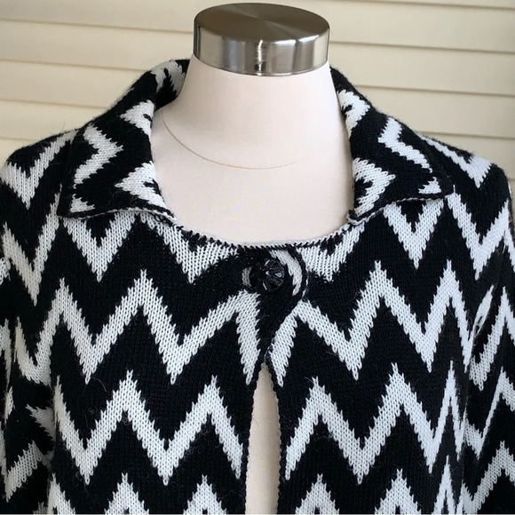 Skovhuus Wool Alpaca Blend Cardigan Sweater Sz L Black White Chevron Italy Made - Picture 4 of 8